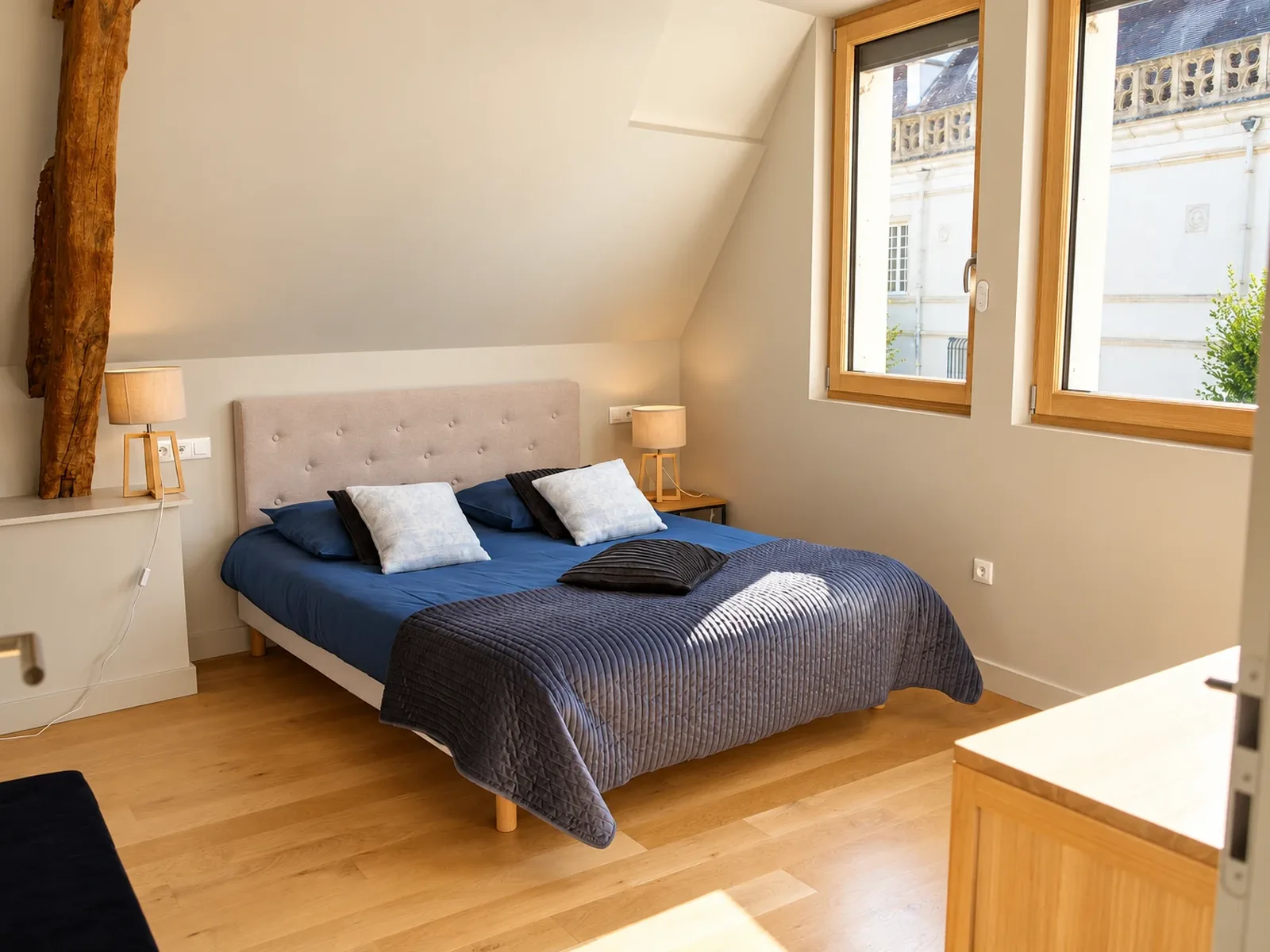 L’Appartement — la seconde chambre